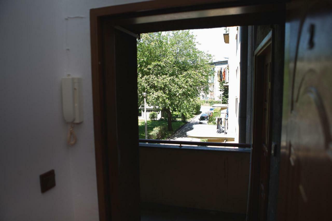 Charming Apt Old Town & Jewish District, Quiet Neighborhood Краков Экстерьер фото